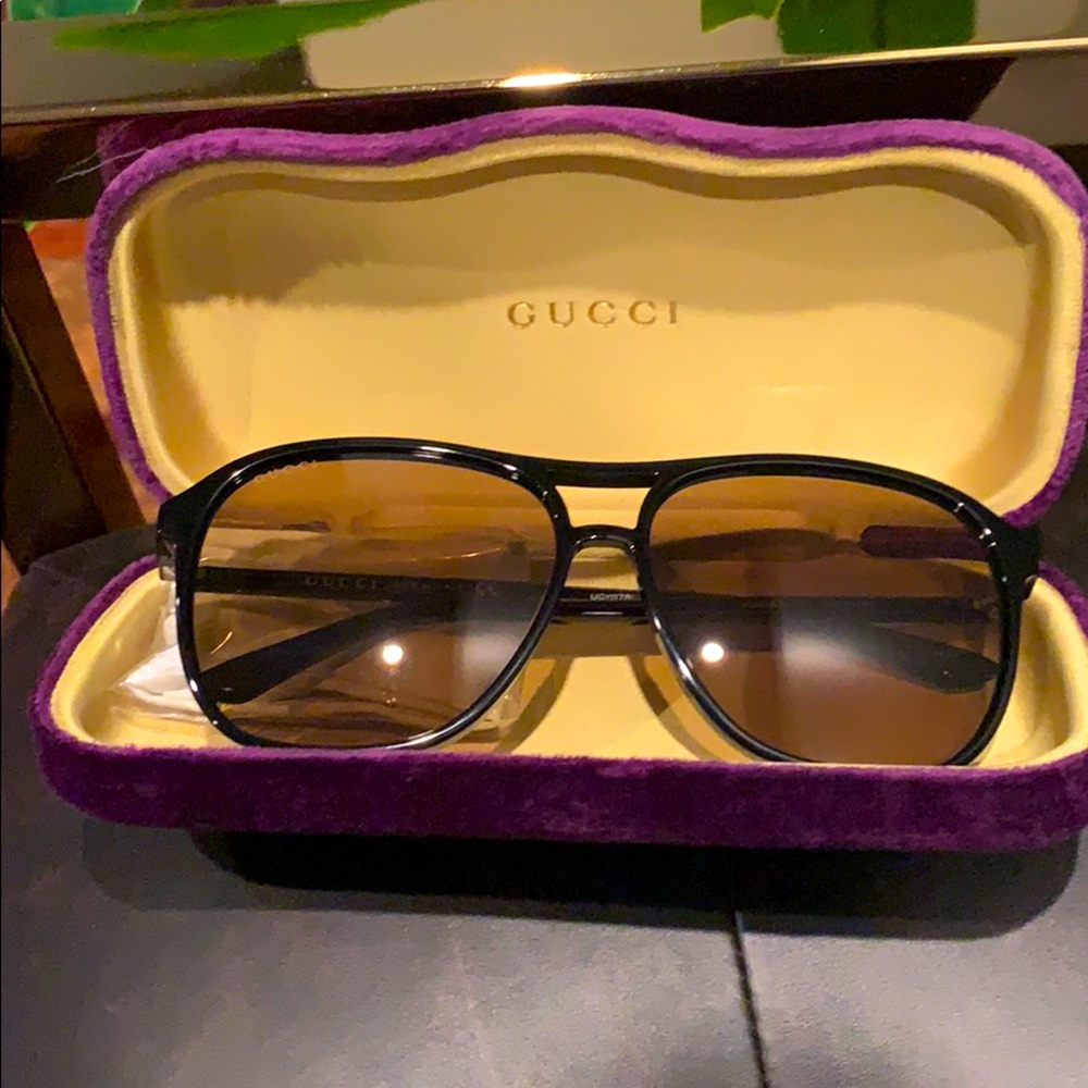 Authentic Gucci sunglasses!
